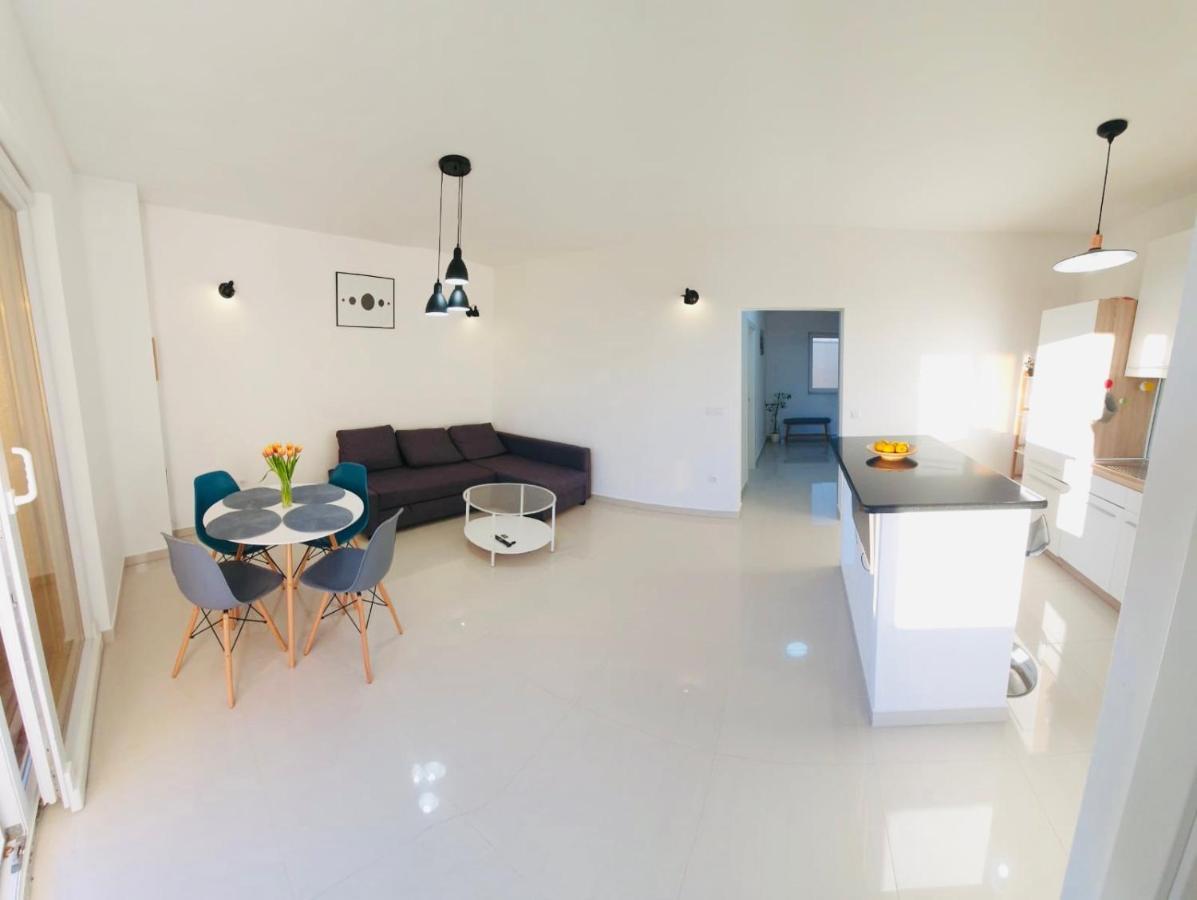 Apartman Petar Razanac Luaran gambar