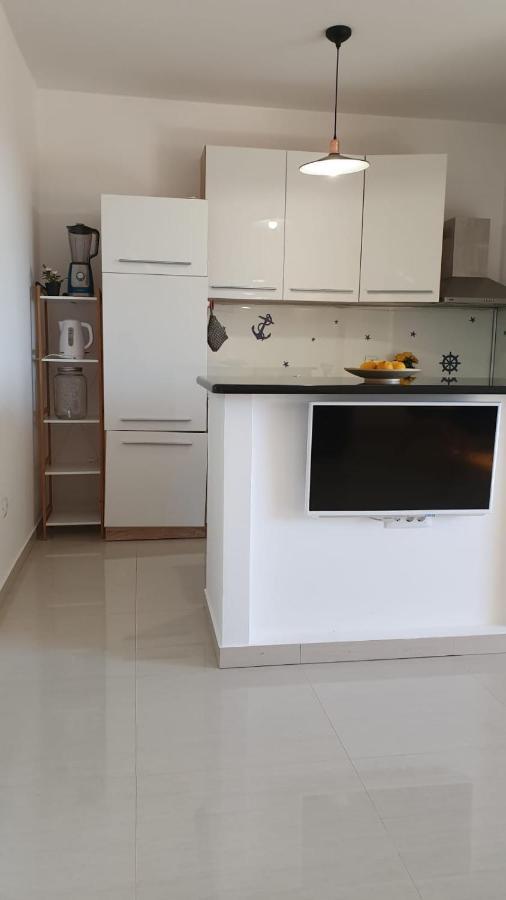 Apartman Petar Razanac Luaran gambar